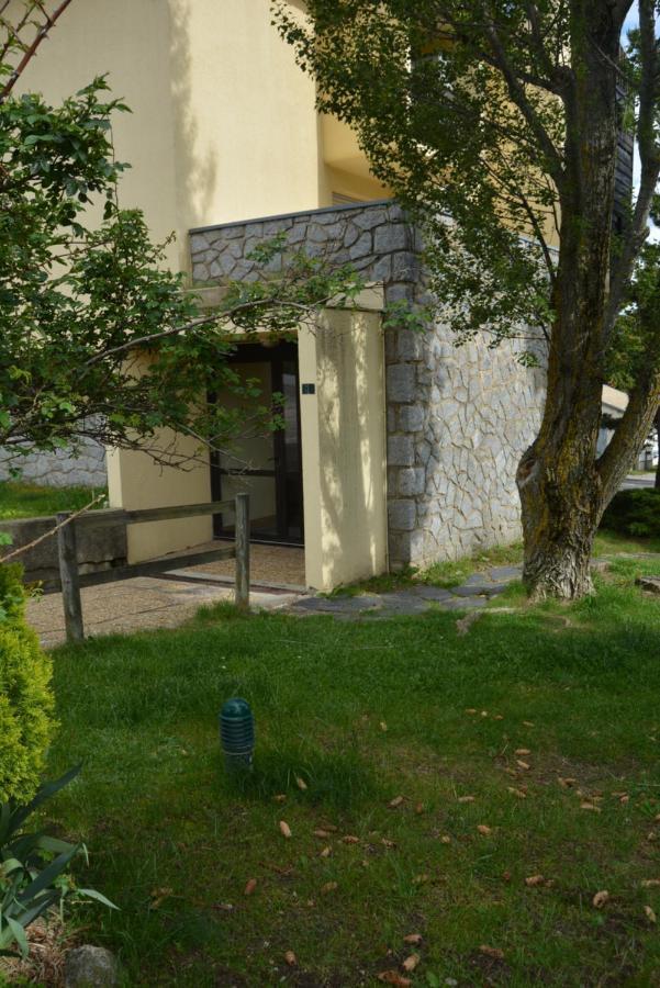 Studio Marmotte Font-Romeu 4 Personnes Avec Balcon Residence Val Soleil Entierement Renove En Juin 2021 Place De Parking & Wifi Gratuit , Draps & Serviettes De Toilettes Non Inclus, Sabanas Y Toallas No Incluidos Εξωτερικό φωτογραφία
