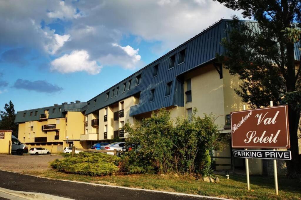 Studio Marmotte Font-Romeu 4 Personnes Avec Balcon Residence Val Soleil Entierement Renove En Juin 2021 Place De Parking & Wifi Gratuit , Draps & Serviettes De Toilettes Non Inclus, Sabanas Y Toallas No Incluidos Εξωτερικό φωτογραφία
